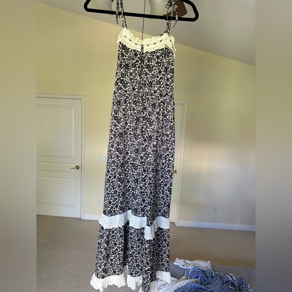 Floral Maxi Dress with Lace Trim